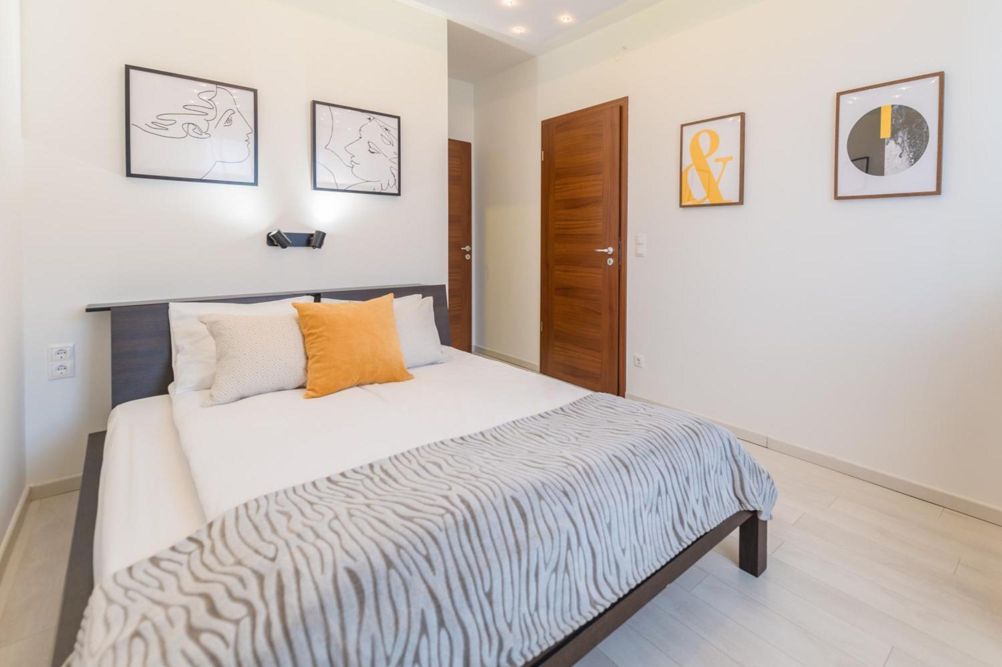 Miami Vice Apartment With Balcony Budapest Bagian luar foto